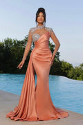 Robe de bal sirène orange, longueur au sol, col montant, manches longues en forme de cœur, ornée de perles
