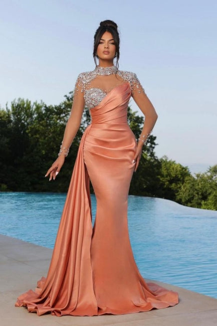 Robe de bal sirène orange, longueur au sol, col montant, manches longues en forme de cœur, ornée de perles