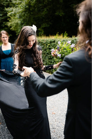 Robe de mariée sirène noire à fleurs, manches longues, modèle WD742