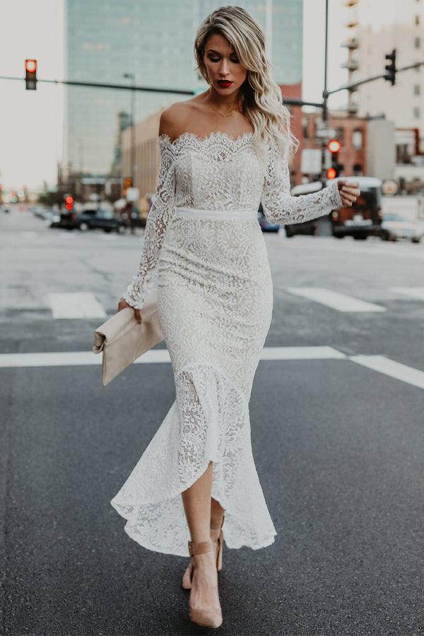 Robe de mariée sirène en dentelle, épaules dénudées, décolleté asymétrique et manches longues WD278