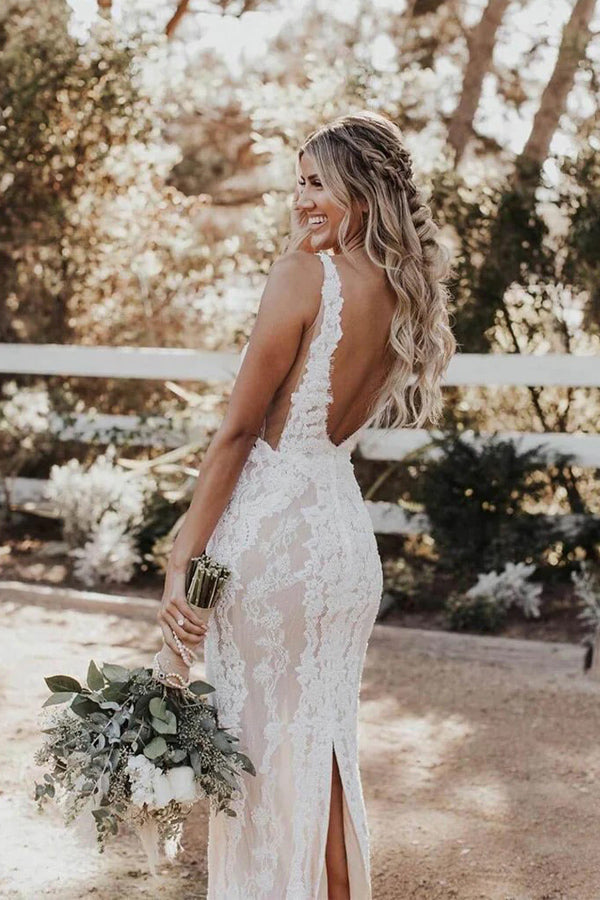 Vestido de novia bohemio de encaje con escote en V profundo estilo sirena/trompeta WD524