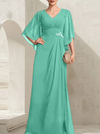 Vestido de corte recto/columna, escote en V, largo hasta el suelo, de gasa, para la madre de la novia, con lentejuelas plisadas y pedrería.