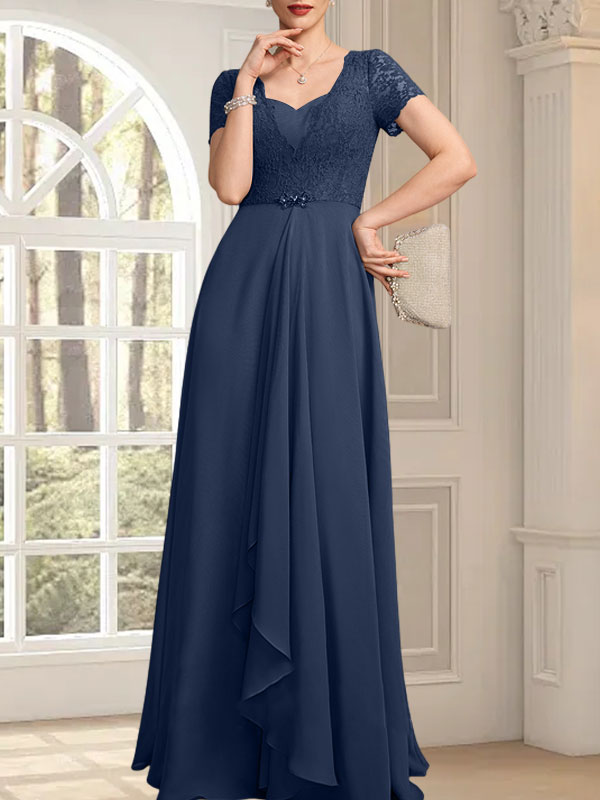 Vestido de corte A, escote corazón, largo hasta el suelo, de gasa, encaje, con cuentas y volantes en cascada para la madre de la novia.