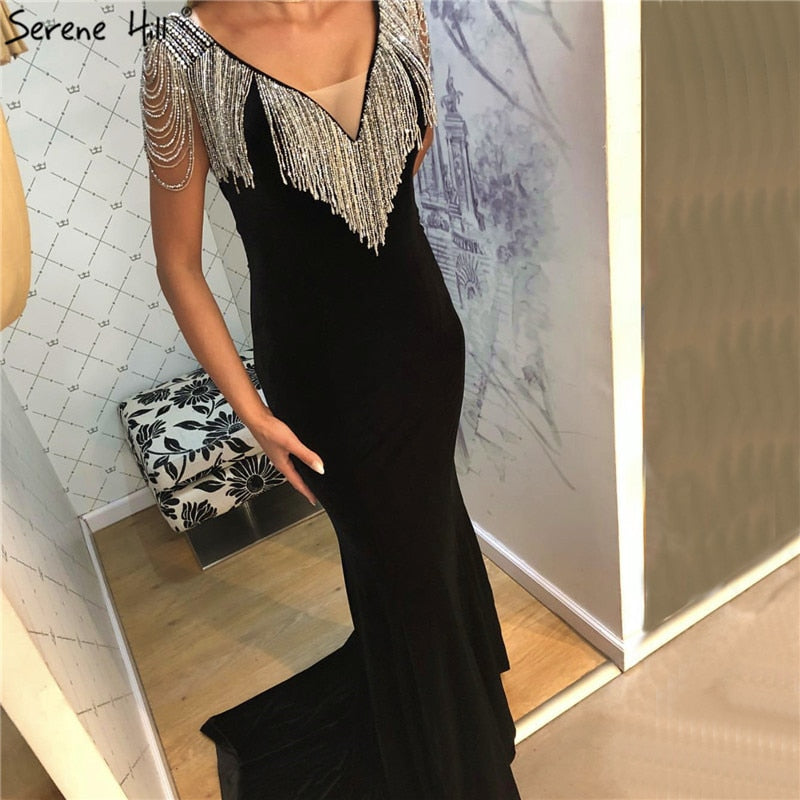 On Sale no return no refundSale Navy Blue Beading Tassel Velour Evening Dresses 2025 Dubai Deep-V Sleeveless Sexy Evening Gowns LA6351