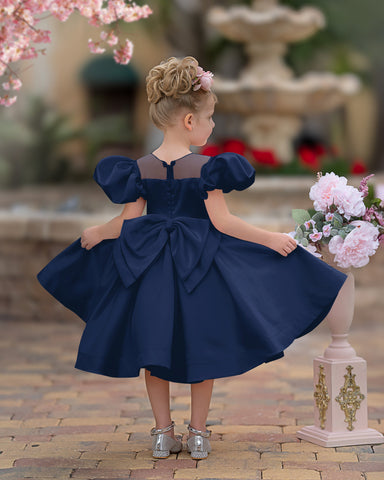 Vestido de princesa/vestido de princesa de satén hasta la rodilla para niña de las flores 