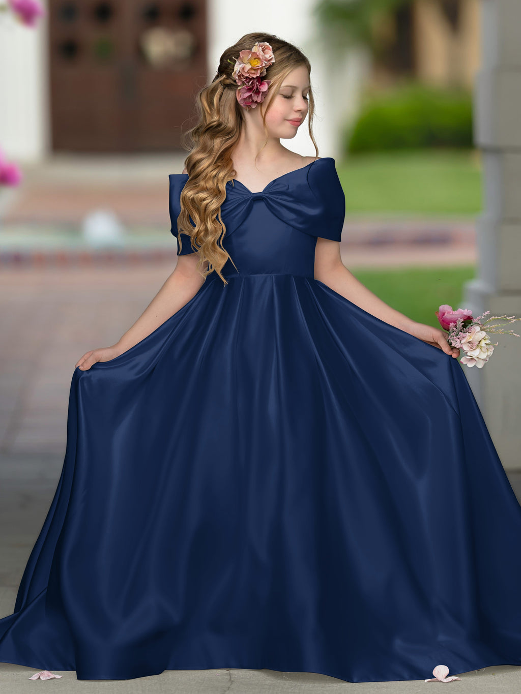 Robe de bal princesse élégante en satin ivoire avec traîne et nœud pour demoiselles d'honneur 