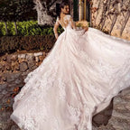 Newest Ball Gown Wedding Dress Elegant Long Sleeve Robe De Mariee Illusion Back Trouwjurk O-Neck Gorgeous vestidos de novia