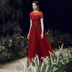 Vestido de noche dorado, elegante y de alta calidad, largo de fiesta. 