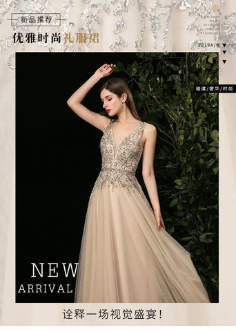 Women's A-Line Evening Dress Sexy Prom Dresses Sleeveless Beaded V-Neck Formal Dresses