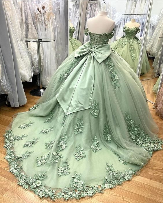 Robe de bal à épaules dénudées avec dos nu et nœud papillon pour une fête de 15 ans Y7248