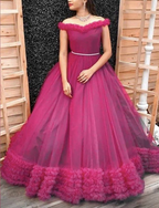 Encantador vestido de princesa de tul con hombros descubiertos Y6193