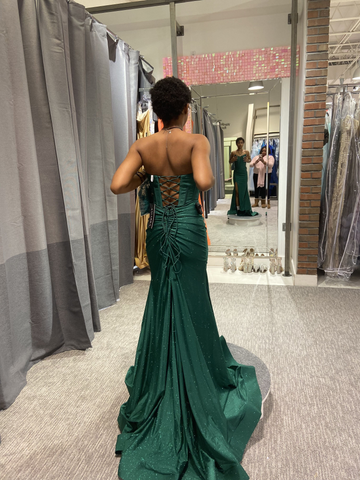 Vestido de noche verde sirena sin mangas con abertura Y5920