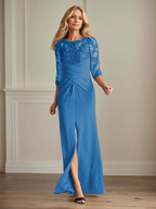 Vestido de madrina de la novia color ciruela, de encaje elástico y corte sirena. 