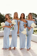 Robe de demoiselle d'honneur bleu clair en satin plissé, robe fourreau à épaules dénudées BD136
