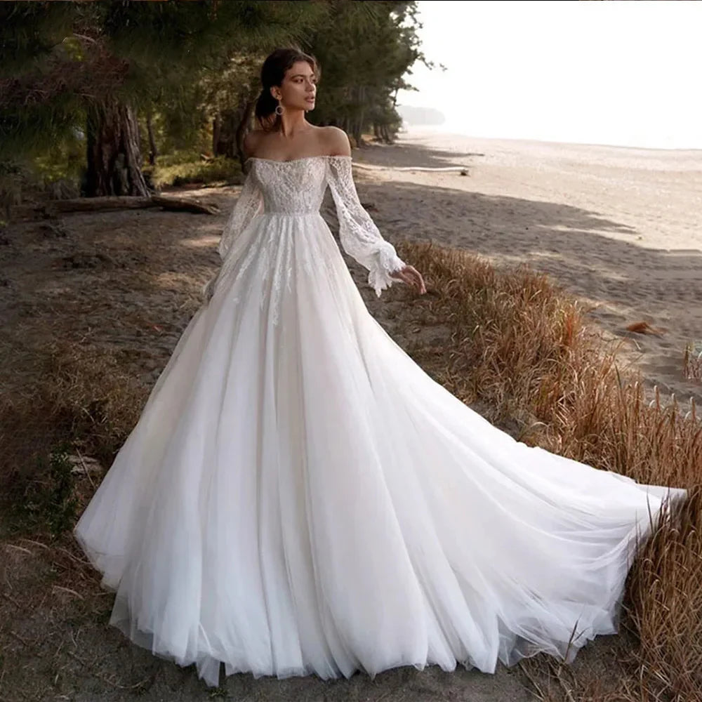 Robe De mariée en dentelle, épaules dénudées, avec des appliques en cœur, manches longues bouffantes 