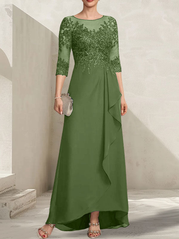 Vestido de madrina de la novia, corte asimétrico, escote ilusión, encaje y gasa, con lentejuelas y volantes en cascada.