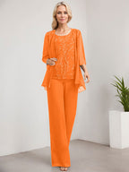 Vestido de novia de gasa con encaje y lentejuelas, estilo mono/pantalón, largo hasta el suelo, con escote redondo.