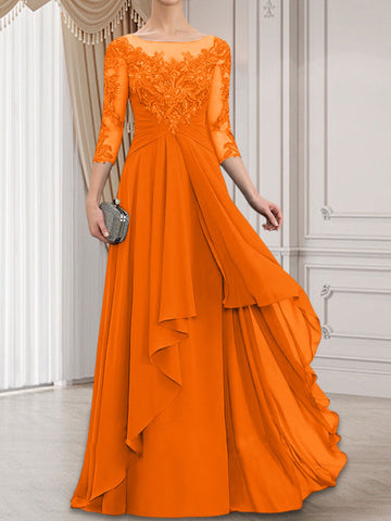 Vestido de novia de corte línea A, escote redondo ilusión, largo hasta el suelo, de gasa de encaje con volantes en cascada.