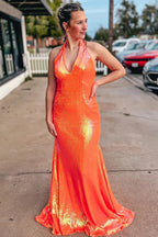 Vestido de fiesta naranja de sirena con lentejuelas y escote halter SYP143