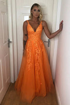 Tulle Backless A-line V-neck Lace Appliques Prom Dresses