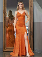 Emaree | Robe de bal longue sirène à sequins et fente, col V scintillant.