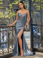 Robe de bal longue sirène bustier à découpe devant