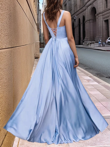 Robe de bal longue plissée croisée à baleines