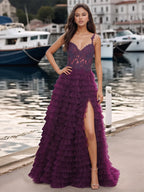 Robe de bal à bretelles spaghetti et corsage scintillant, fendue et superposée