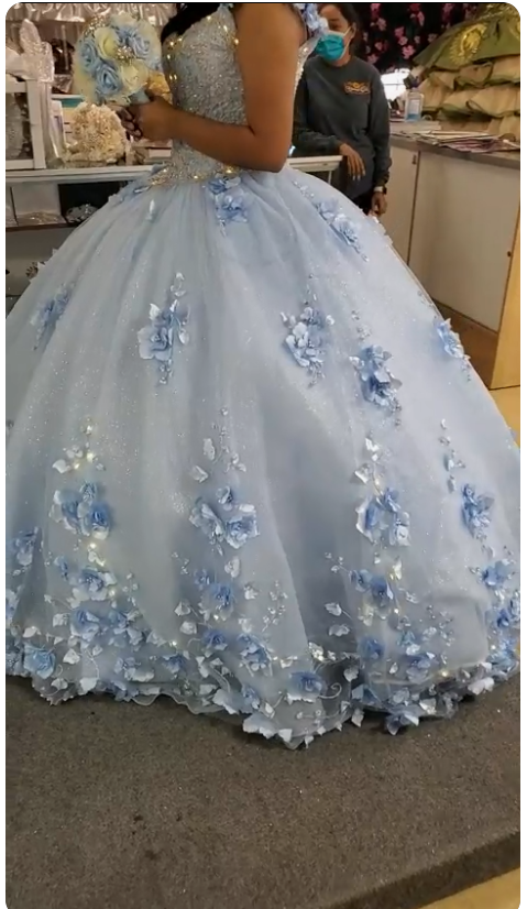 Robe longue bleu clair, adorable robe de bal princesse à épaules dénudées avec application 3D (Y260)