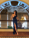 Vestido de noche sencillo de corte recto en color liso con abertura Y6229