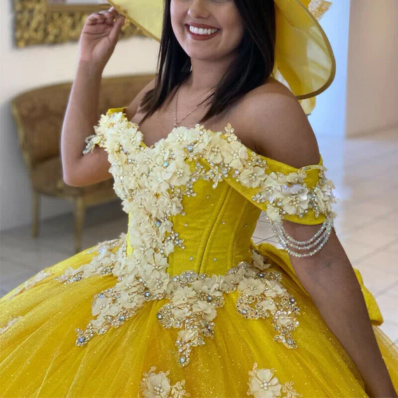 Robe de bal jaune pour quinceañera, épaules dénudées, dos lacé, traîne, appliques et perles Y656