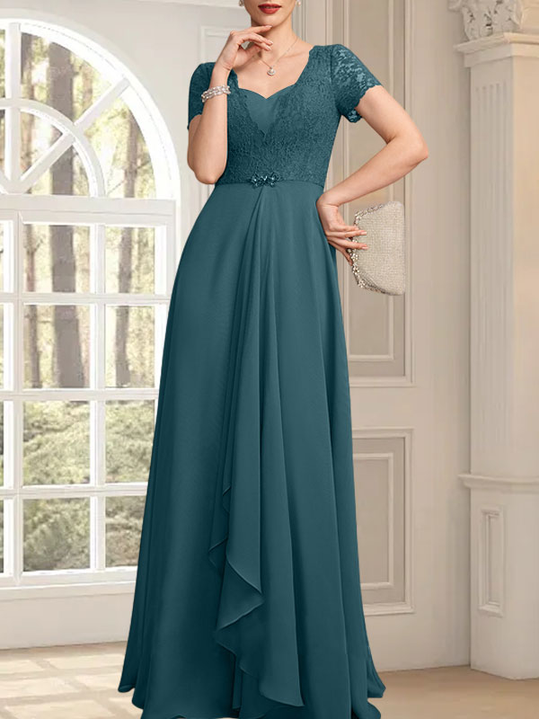 Vestido de corte A, escote corazón, largo hasta el suelo, de gasa, encaje, con cuentas y volantes en cascada para la madre de la novia.