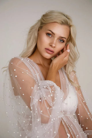 Vestido de maternidad de tul con perlas para sesión de fotos de maternidad