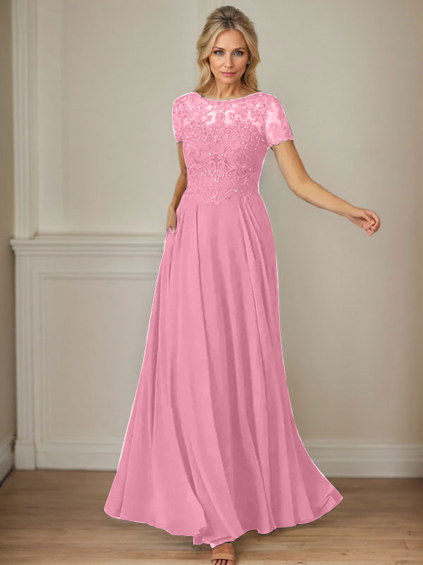 Robe en mousseline de soie bleu marine foncé, coupe trapèze, col bateau et sequins 