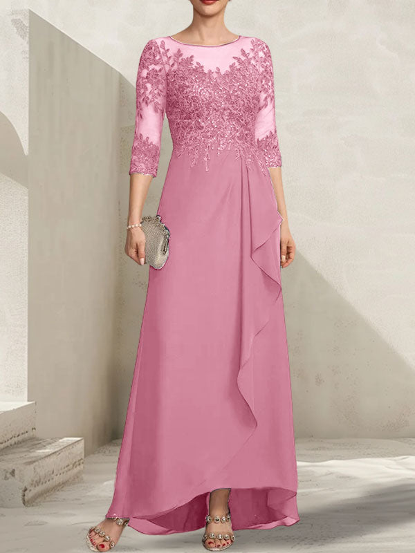 Vestido de madrina de la novia, corte asimétrico, escote ilusión, encaje y gasa, con lentejuelas y volantes en cascada.