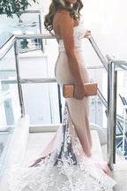 Vestidos largos de dama de honor estilo sirena rosa con cola de barrido y encaje blanco
