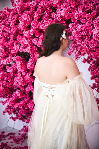 Vestido de novia champán para embarazadas