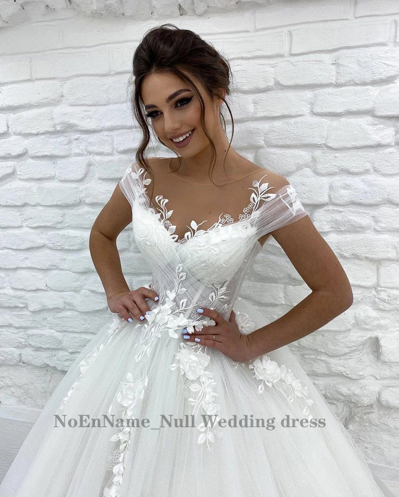 Robe de mariée princesse épaules dénudées, application de dentelle 3D, sans manches, style bohème, robe de mariée sur mesure 2023 