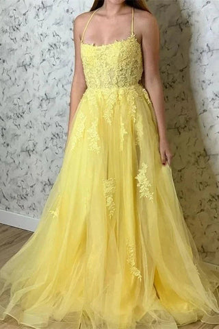 Vestido de graduación amarillo con apliques y abertura SYP97