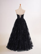 Zara | Robe de bal longue trapèze en dentelle à sequins avec poches