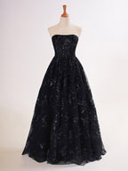 Zara | Robe de bal longue trapèze en dentelle à sequins avec poches