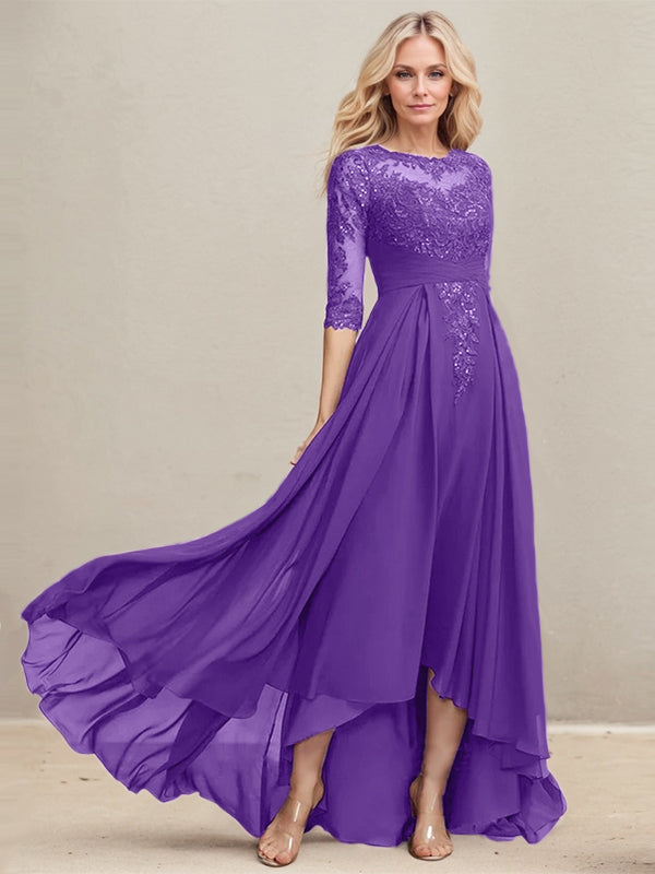 Vestido de madrina de la novia, corte en A, escote redondo ilusión, asimétrico, de encaje y gasa con lentejuelas plisadas. 