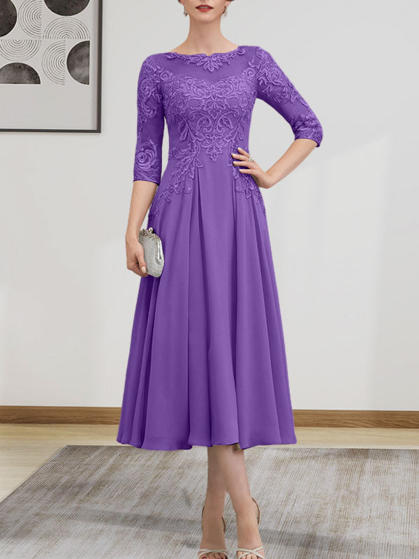 Vestido de novia de corte A, escote redondo ilusión, largo té, de gasa, encaje, con lentejuelas y pedrería.