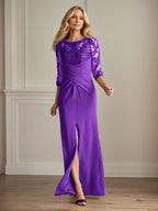 Vestido de madrina de la novia color ciruela, de encaje elástico y corte sirena. 