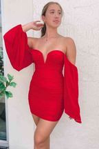 Vestido corto de fiesta rojo ajustado con escote corazón y mangas abullonadas, vestido rojo para baile de bienvenida Y2883