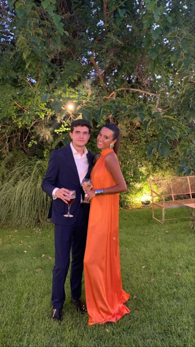 Robe de soirée longue orange simple, tenue d'invitée de mariage orange Y5092