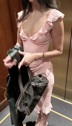 Precioso vestido de noche de fiesta con escote en V, de gasa rosa con volantes Y7875