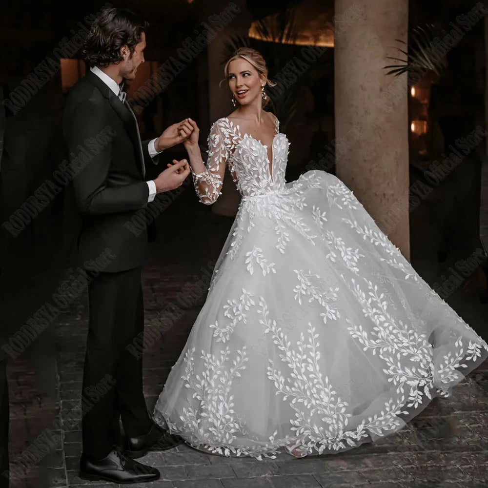 Robes de mariée sexy dos nu, nouveauté 2023, manches longues, col V, coupe trapèze, dentelle appliquée, tulle, vestidos de novia 