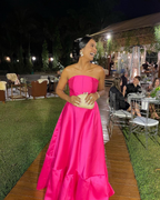 Vestido de noche sexy sin tirantes de corte A, elegante vestido de fiesta de satén rosa sin mangas Y5147