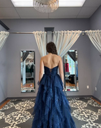 Robe de soirée bleu marine en tulle pailleté, coupe trapèze, modèle Y8146